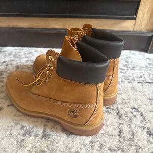 Timberland Classic Brown Boots with Black Collar